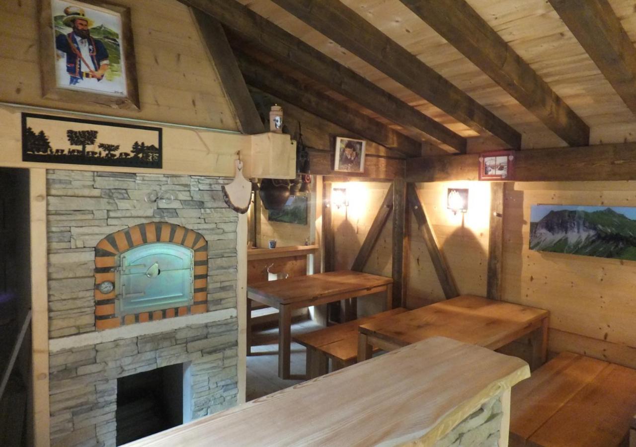 Au Petit Gite Les Paccots Chatel-Saint-Denis Exterior photo